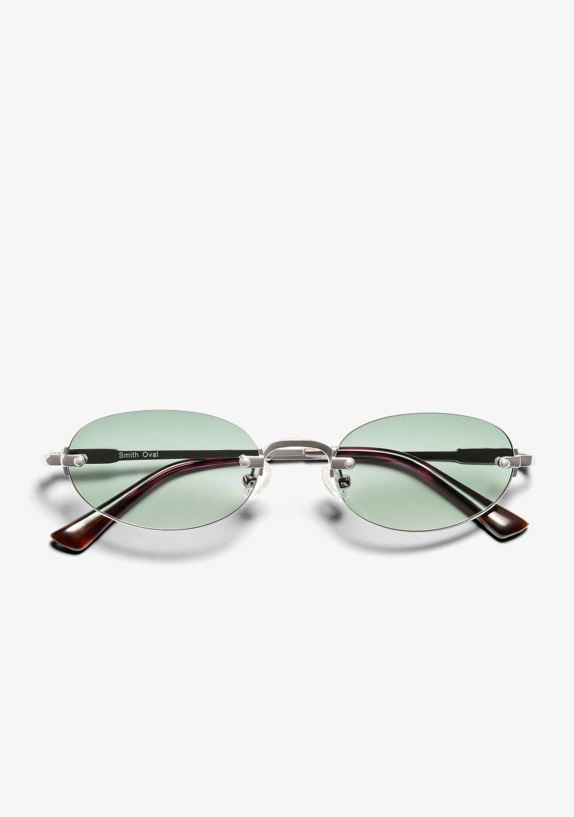 Smith Oval Silver / Gradient Green Luxury-Glass™