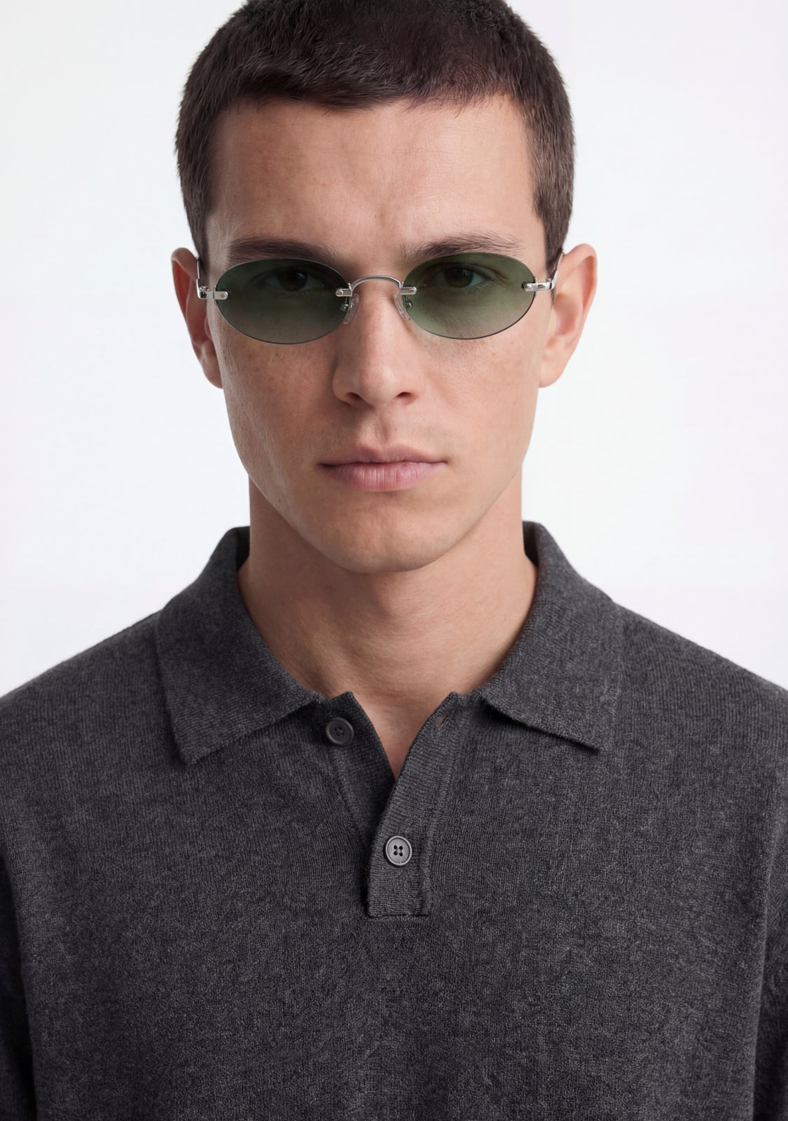 Smith Oval Silver / Gradient Green Luxury-Glass™